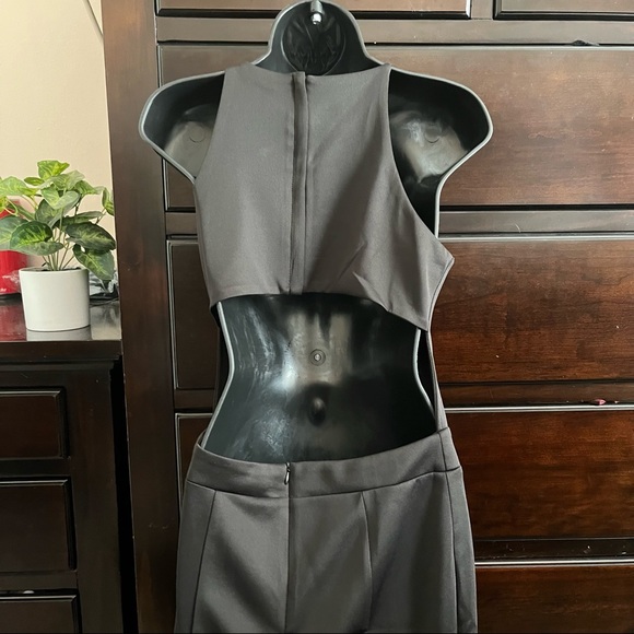 Black High Neck Open Back Maxi Dress with Low Slit - Picture 6 of 6